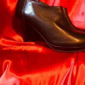 Black leather healed shoes